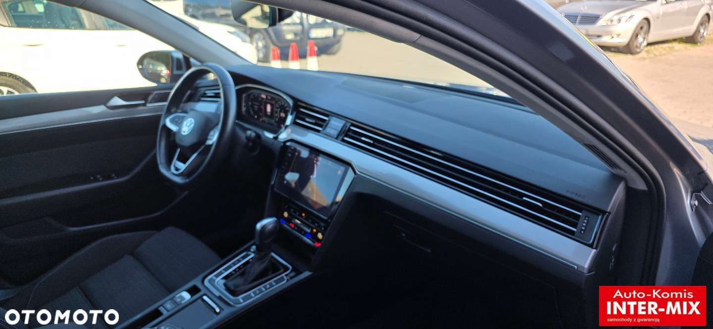Volkswagen Passat - 7