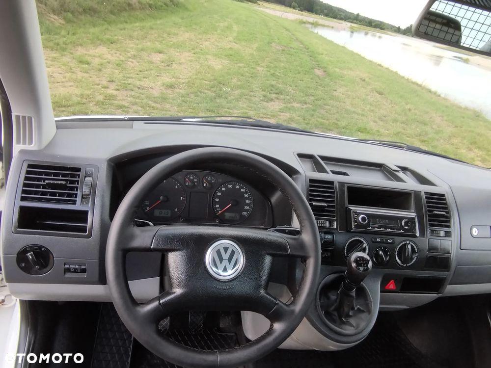 Volkswagen Transporter T5 - 12