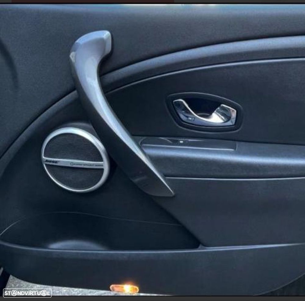 Renault Mégane Sport Tourer - 13