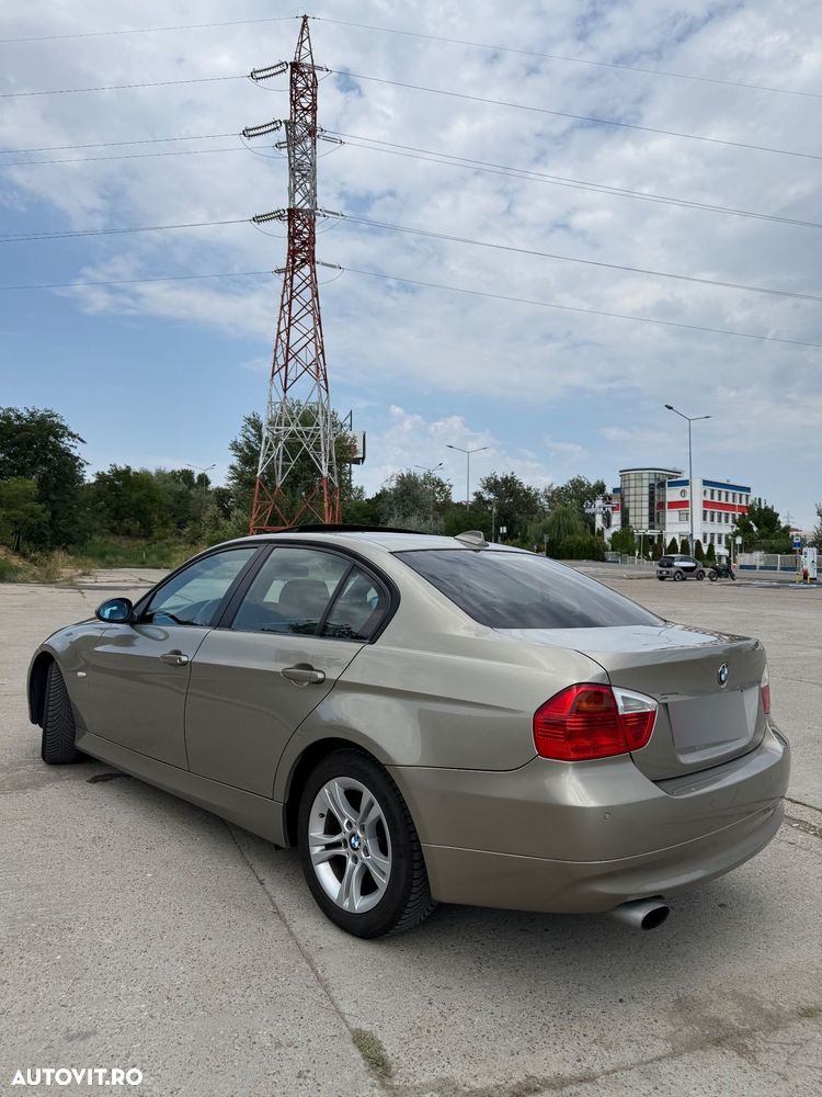 BMW Seria 3 320d DPF Aut. - 3