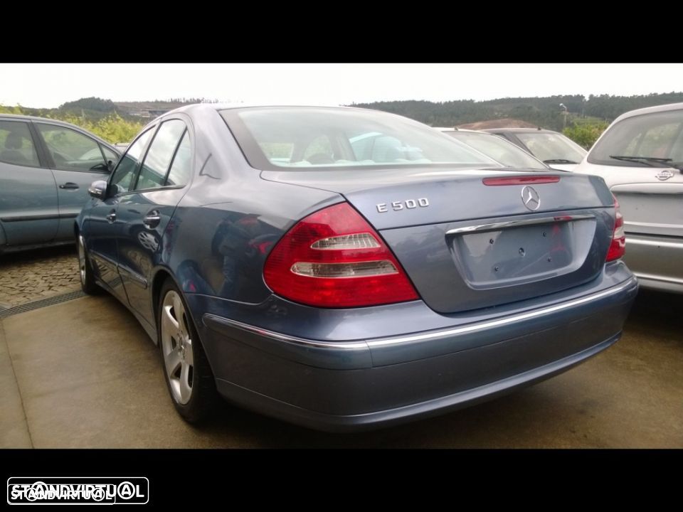 Traseira / Frente /Interior Mercedes W211 2005 - 2