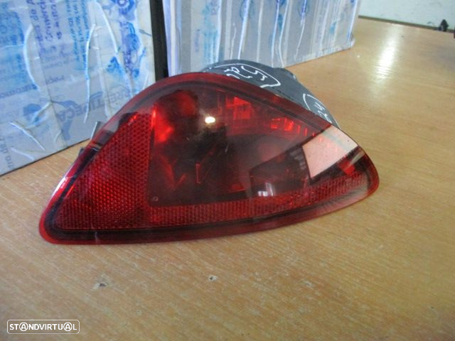 Farol Nevoeiro 8200776055 RENAULT CLIO 3 2011 TE ORIGINAL RENAULT CLIO 3 2013 1.5DCI 75CV 3P BRANCO TE ORIGINAL - 4