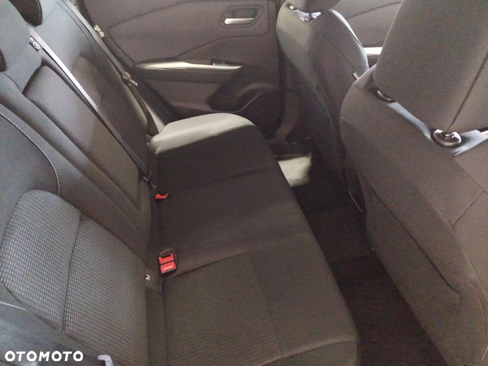 Nissan Qashqai - 8