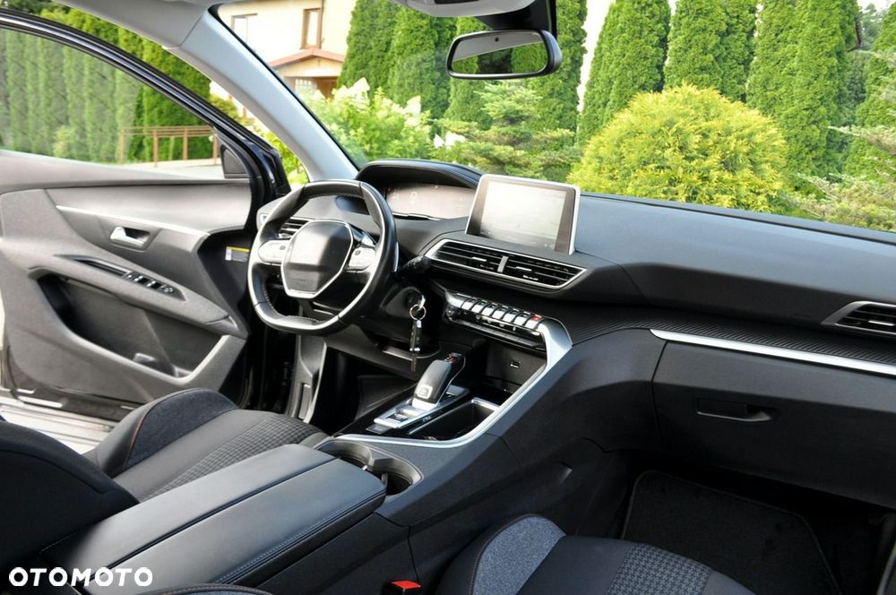 Peugeot 3008 - 24