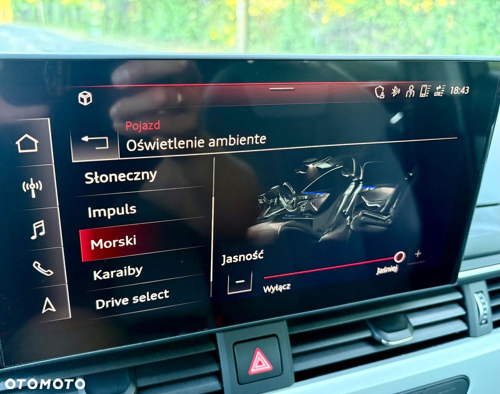 Audi A4 Avant 35 TFSI design - 33