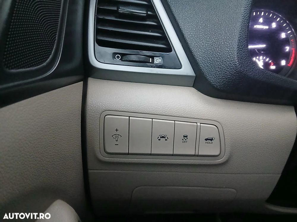 Hyundai Tucson 1.6 GDI 2WD DCT Premium - 14