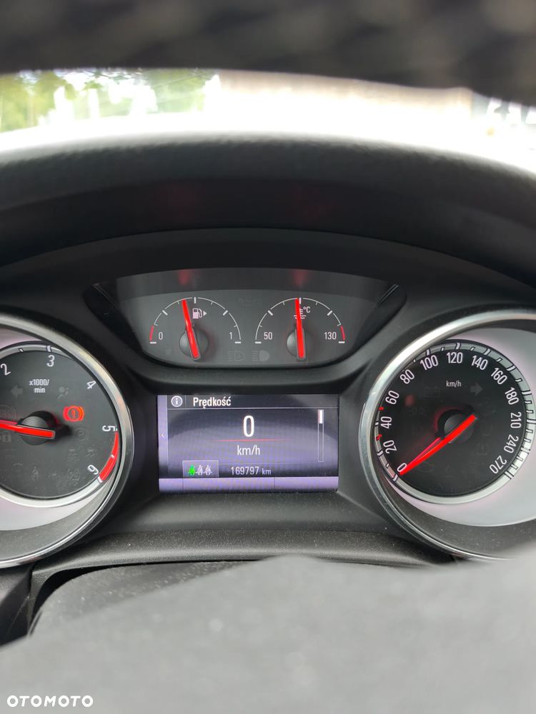 Opel Astra 1.6 D (CDTI) Start/Stop Edition - 17