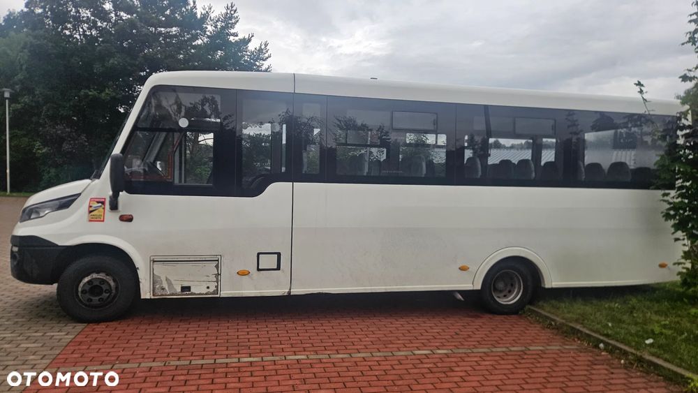 Iveco Indcar Mobi - 4
