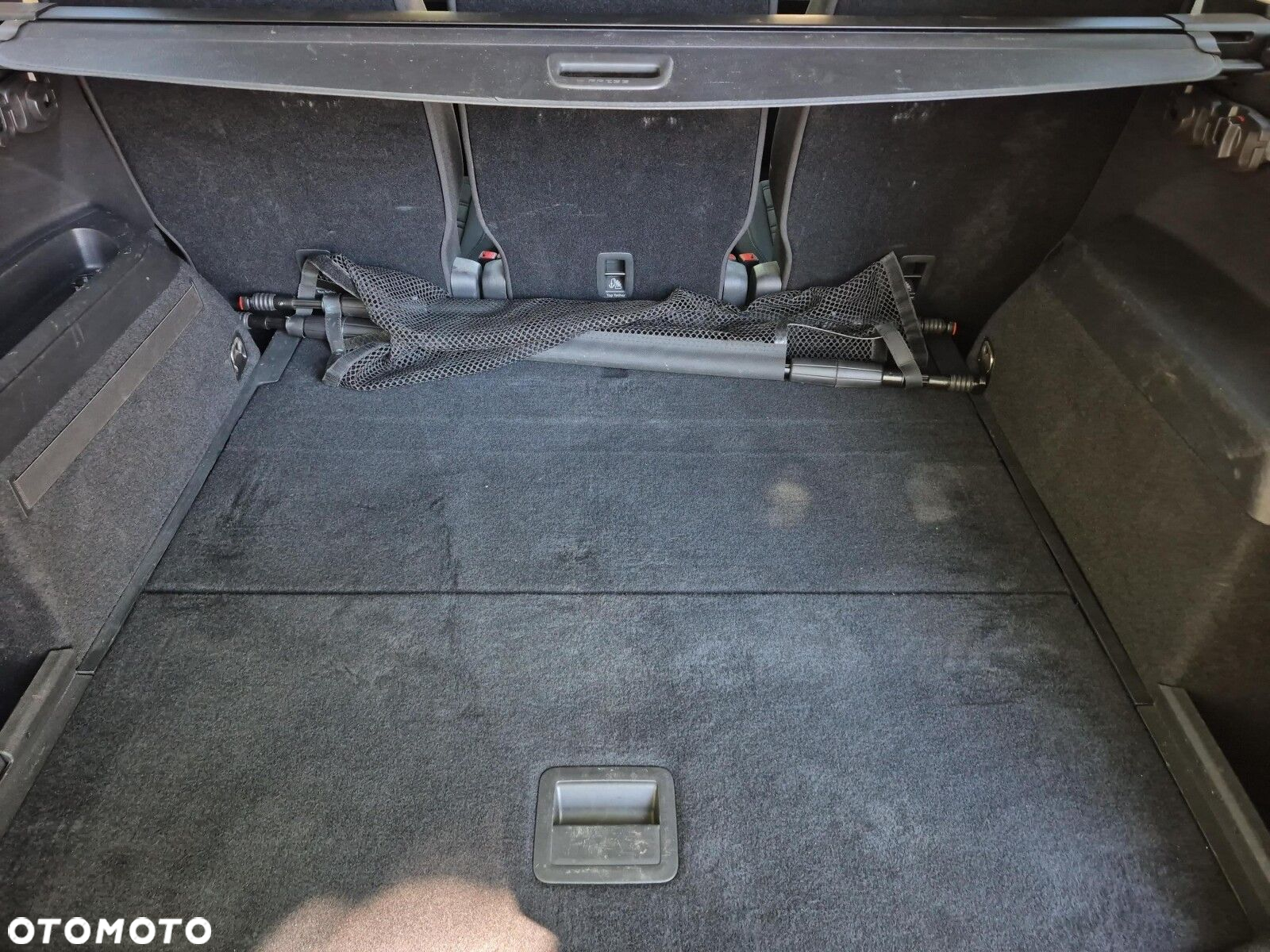 Volkswagen Touran 2.0 TDI BMT Highline DSG - 16