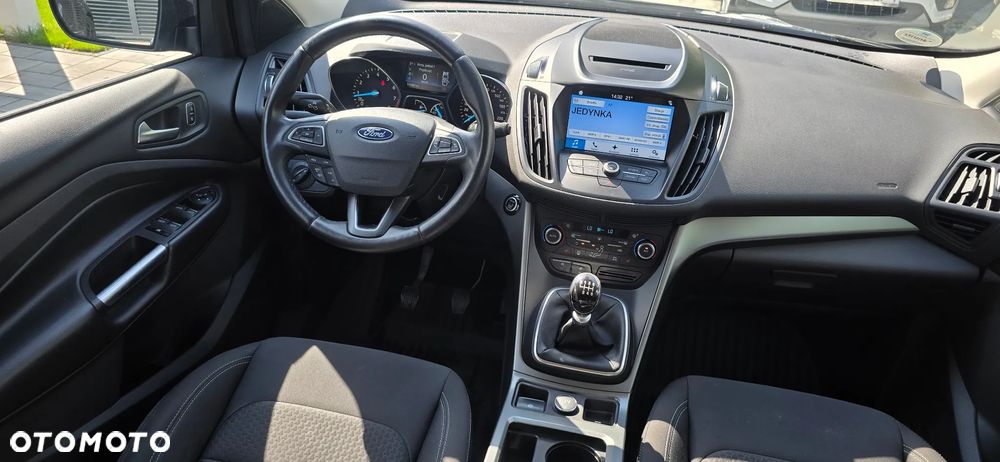 Ford Kuga 1.5 EcoBoost 2x4 Black & Silver - 12