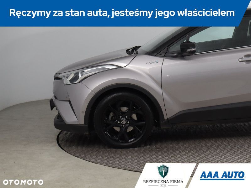 Toyota C-HR - 16