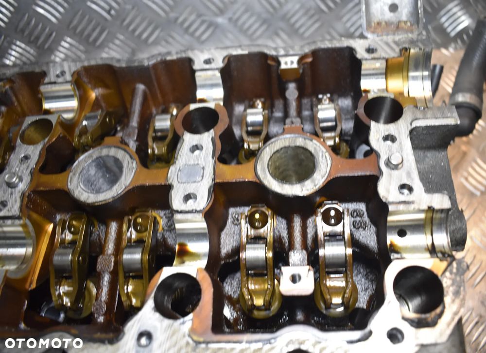 Mercedes 3.5 V6 Głowica silnika 2720162201 - 7