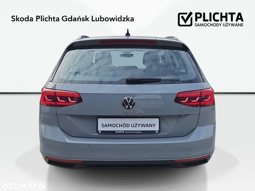Volkswagen Passat Variant 2.0 TDI EVO Essence DSG - 7