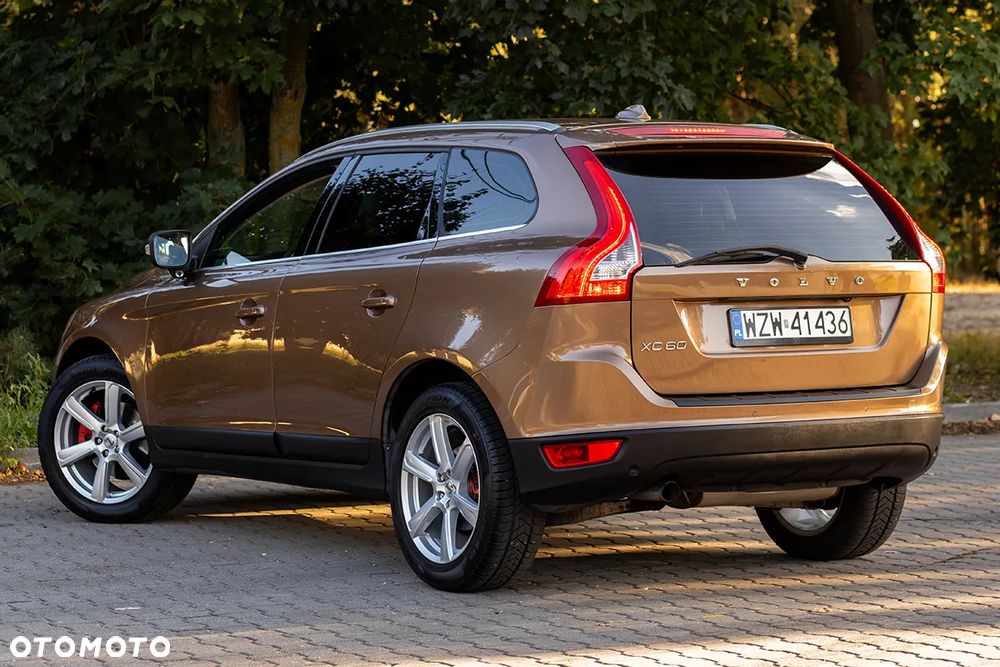 Volvo XC 60 DRIVe Momentum - 9