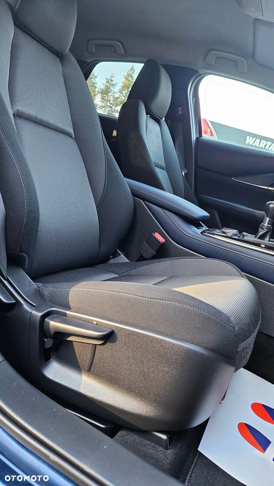 Mazda CX-30 SKYACTIV-X 2.0 M-Hybrid Edition 100 - 32