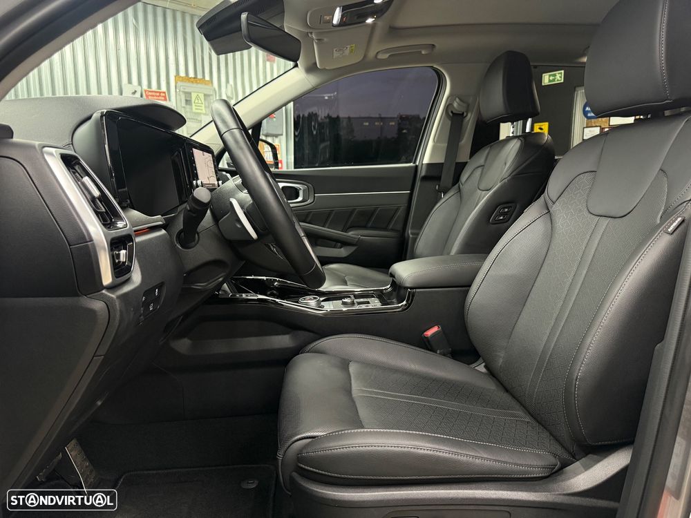 Kia Sorento 1.6 T-GDI HEV Concept - 25