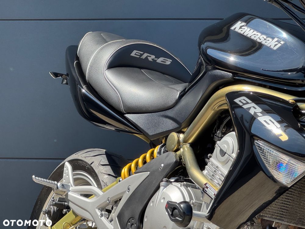 Kawasaki ER - 9