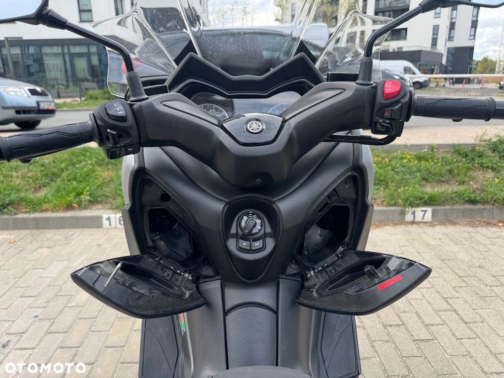 Yamaha X-max - 13
