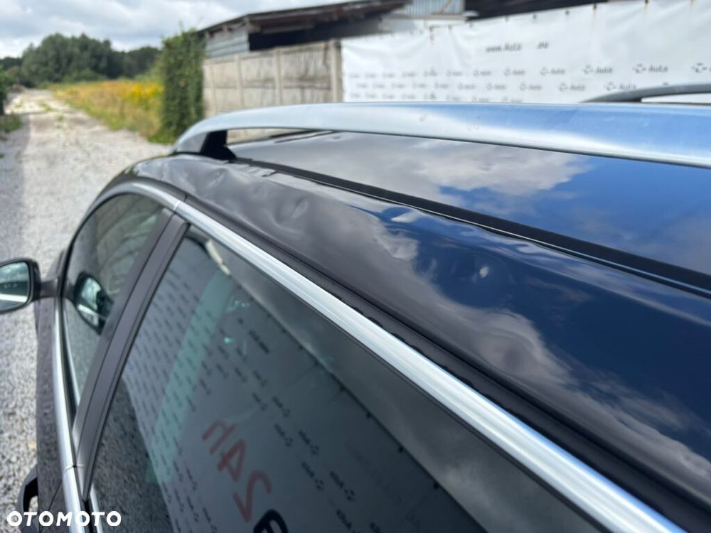 Volkswagen Passat Variant 2.0 Blue TDI SCR Business Edition - 22