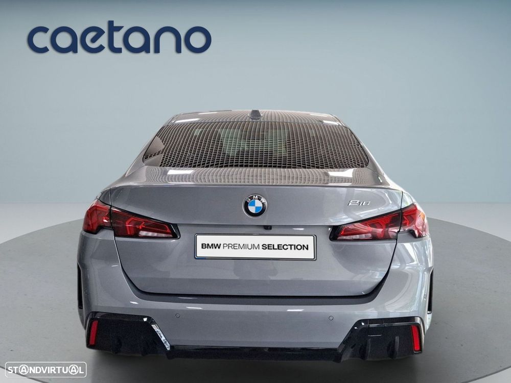 BMW 216 Pack Desportivo M — fotografia 7