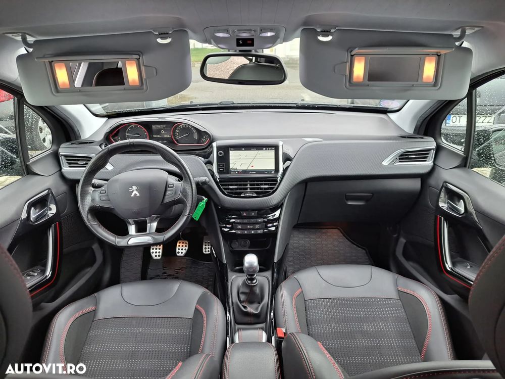 Peugeot 2008 1.2 PureTech Turbo S&S GT-Line - 5