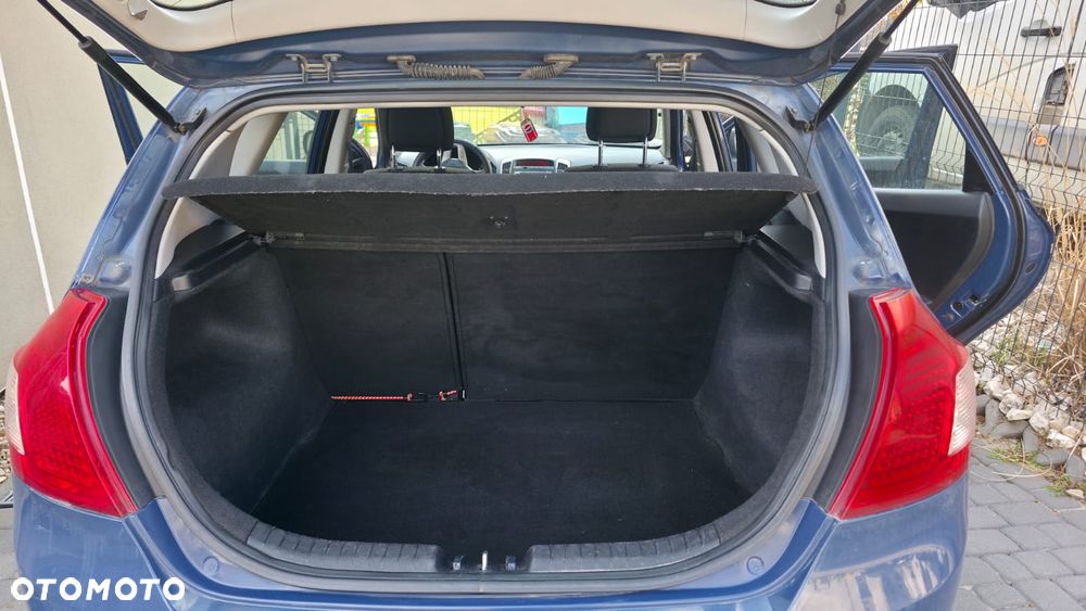 Kia Ceed 1.6 Comfort - 12