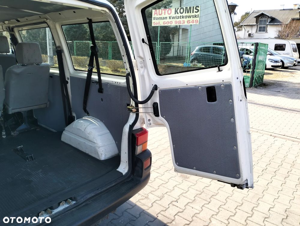 Volkswagen Transporter - 16