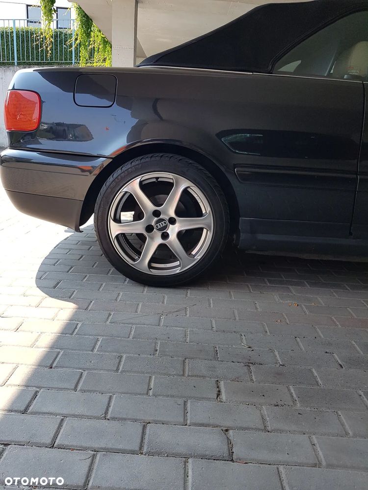Audi Cabriolet 2.6 E - 7