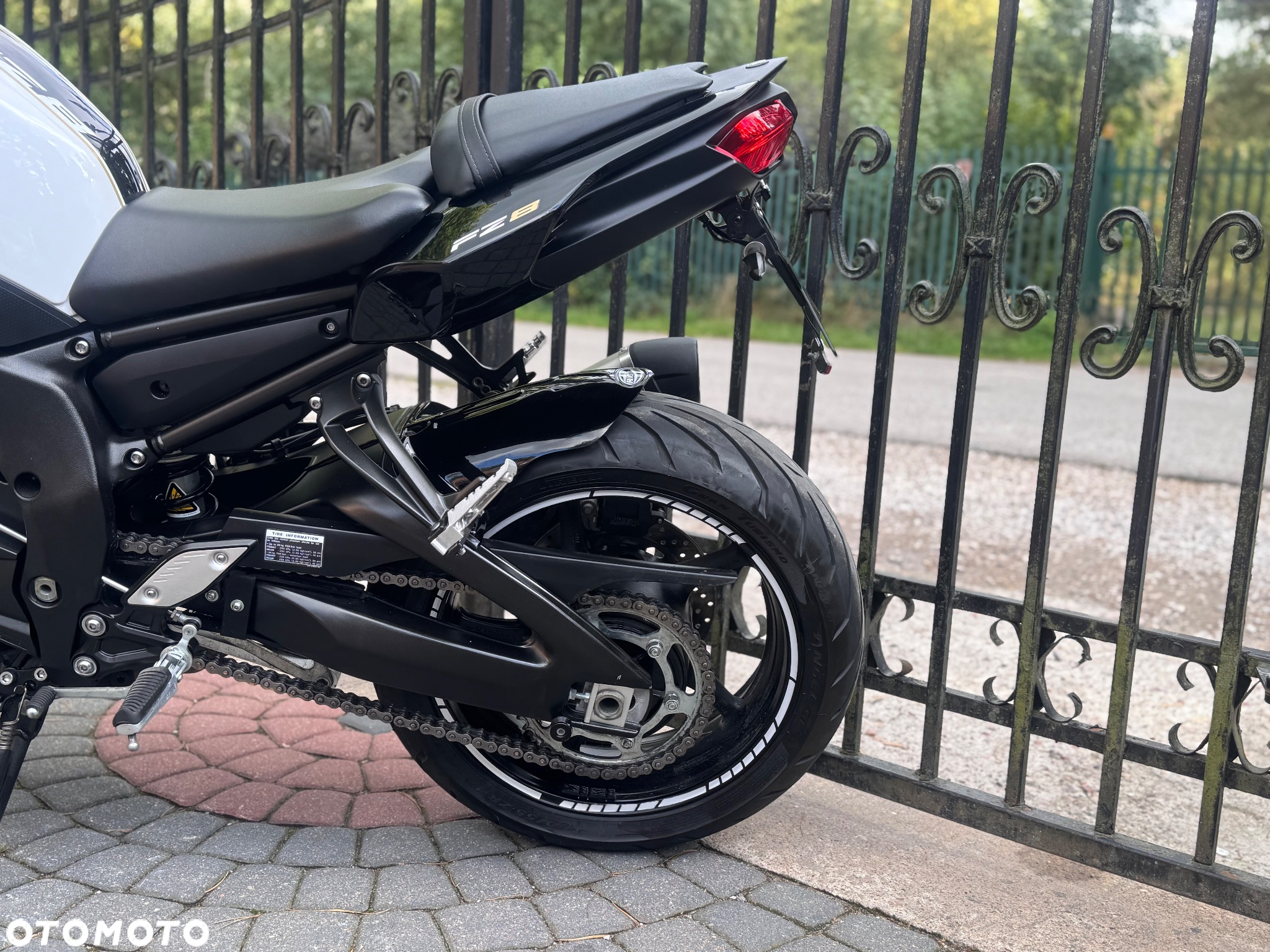 Yamaha FZ8 - 20
