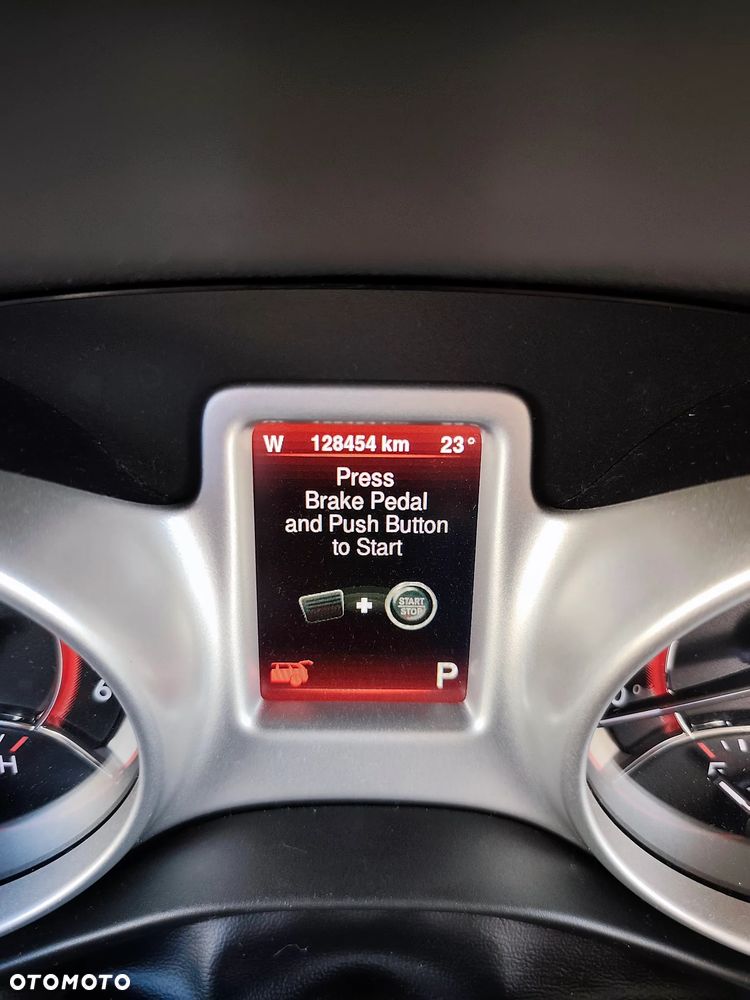 Fiat Freemont 2.0 Multijet 16V DPF Automatik Allrad Black Code - 27