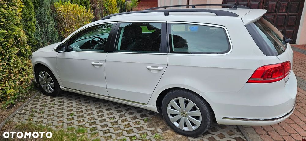 Volkswagen Passat 1.6 TDI BlueMotion Technology Comfortline - 3