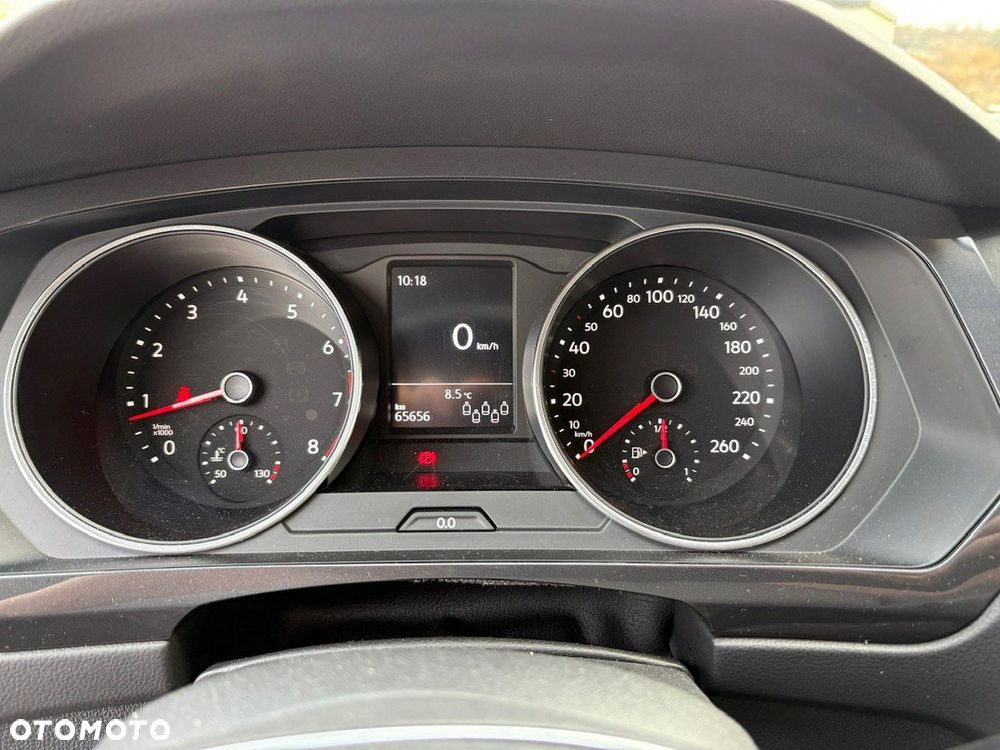 Volkswagen Tiguan Allspace - 19