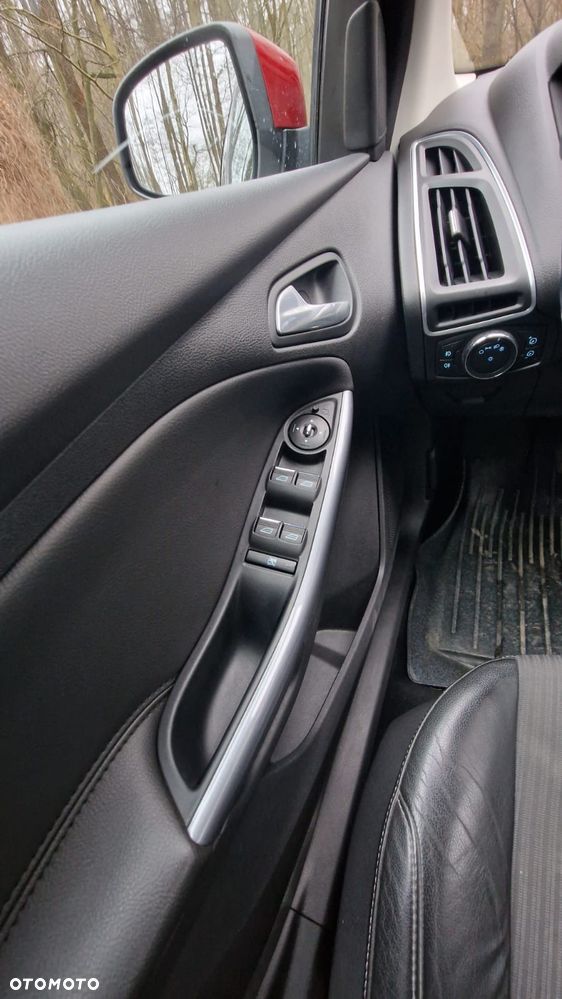 Ford Focus - 15