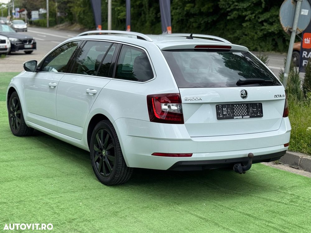 Skoda Octavia - 10