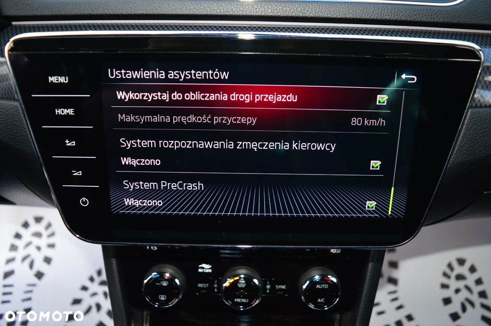 Skoda Superb 2.0 TDI 4x4 Sportline DSG - 32