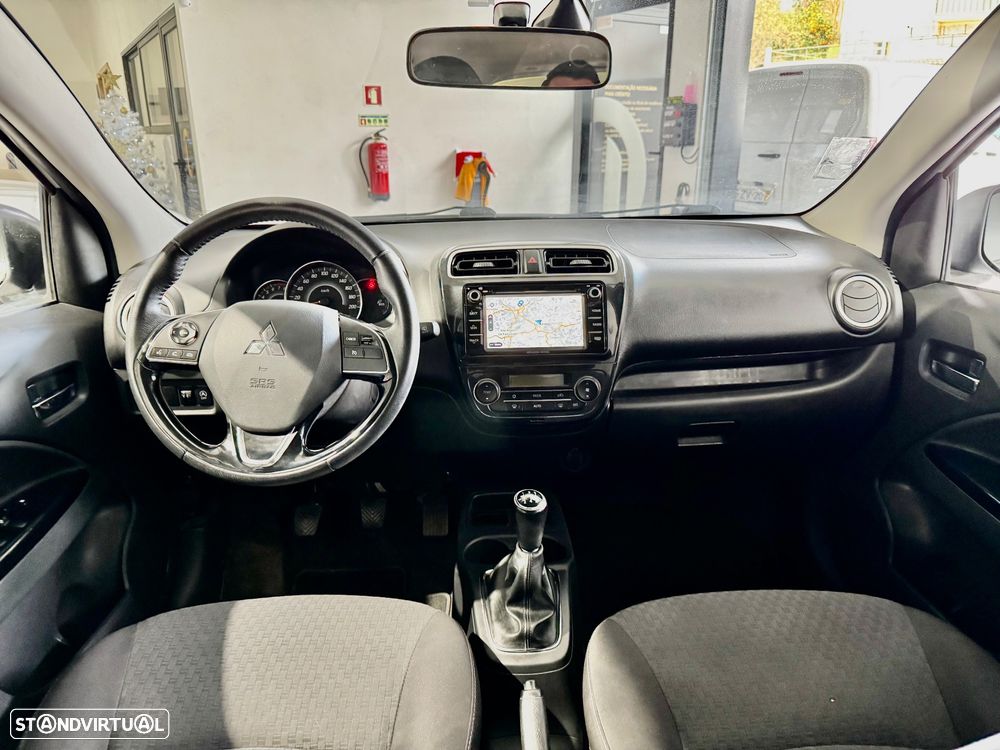 Mitsubishi Space Star 1.2 Intense Connect Edition - 11