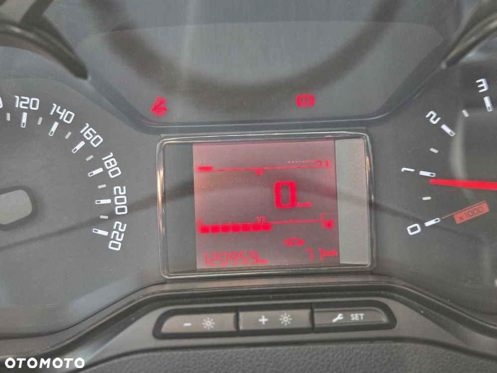 Toyota Proace City - 4