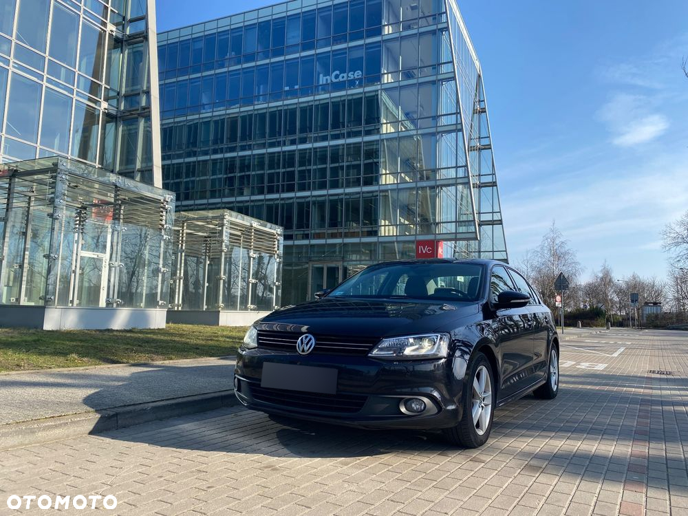 Volkswagen Jetta 1.4 TSI Highline Perfectline - 2