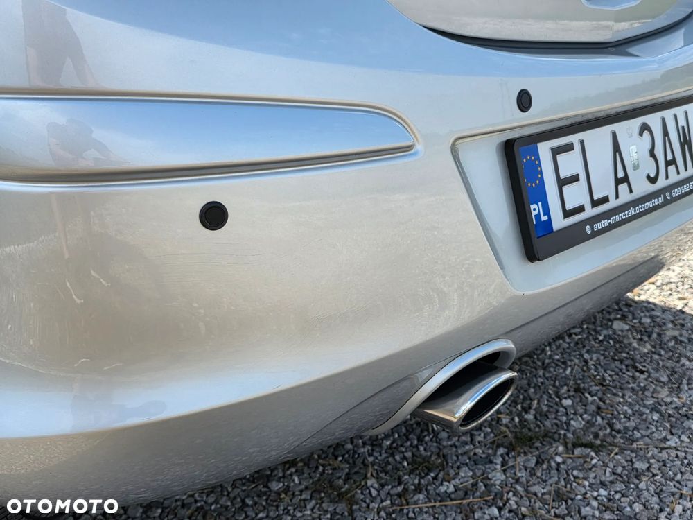 Opel Corsa 1.4 16V 150 Jahre - 28