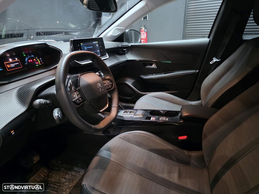 Peugeot e-208 Active Pack - 10