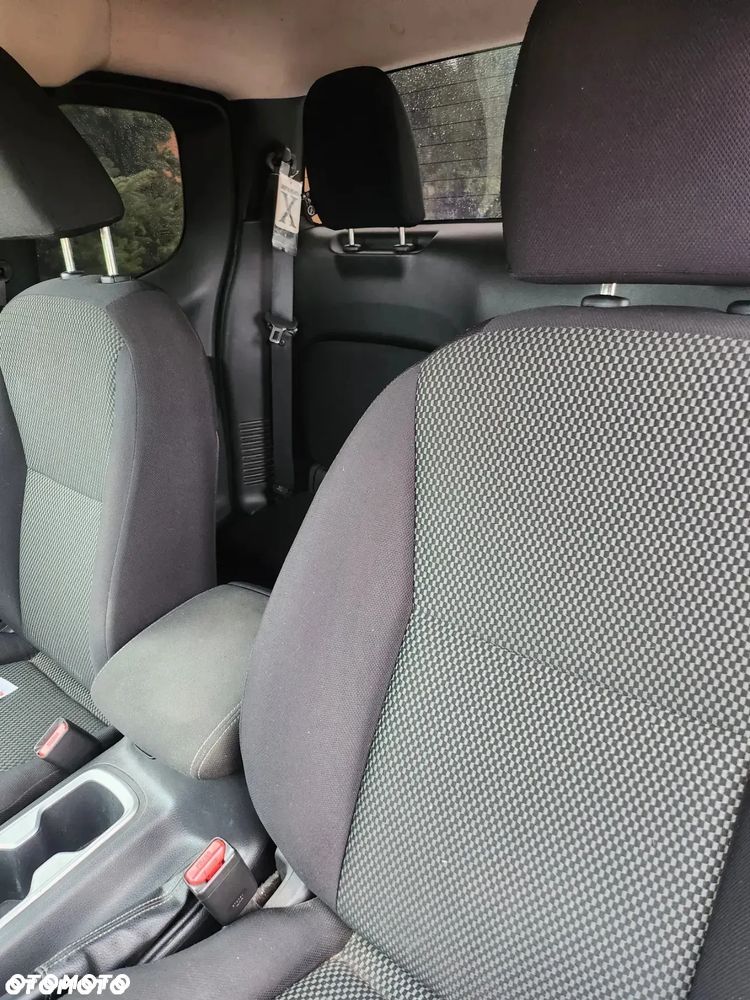 Nissan Navara - 15