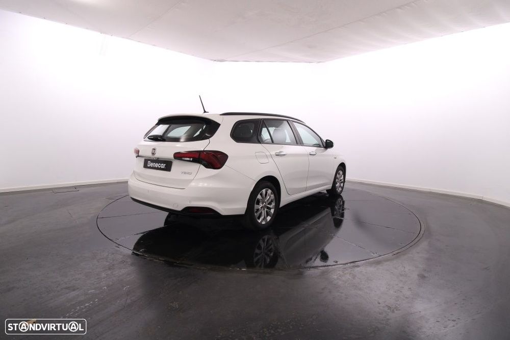 Fiat Tipo Station Wagon 1.3 M-Jet Lounge Tech - 7