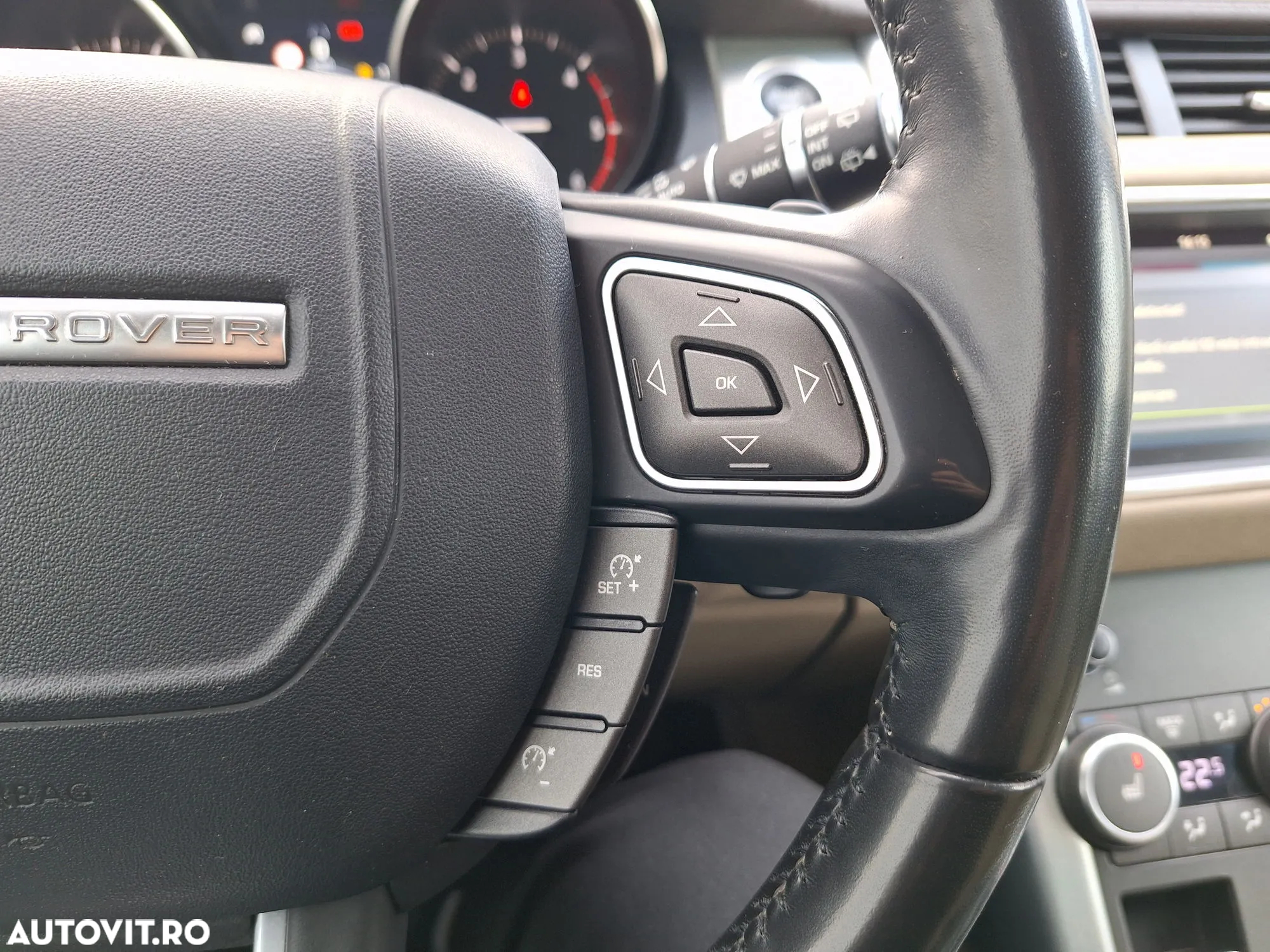 Land Rover Range Rover Evoque - 18
