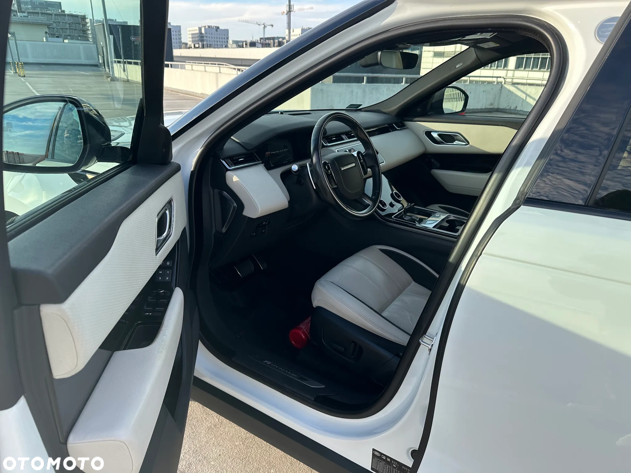 Land Rover Range Rover Velar 2.0 Si4 GPF R-Dynamic - 9