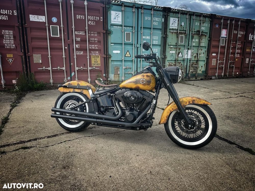 Harley-Davidson Heritage Softail Classic - 4