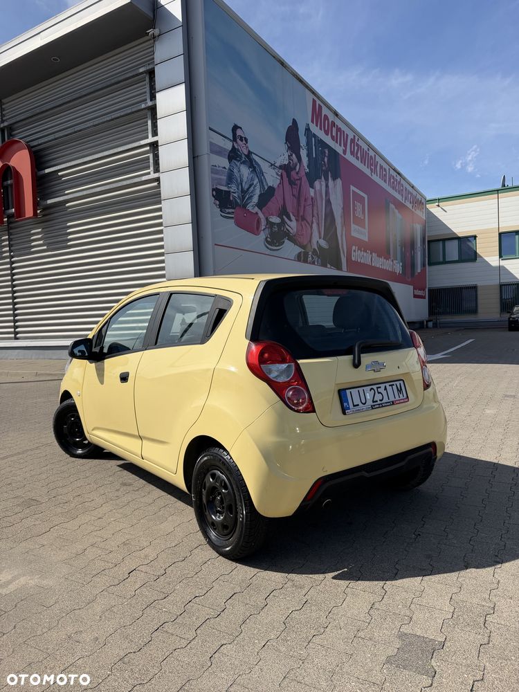 Chevrolet Spark - 2