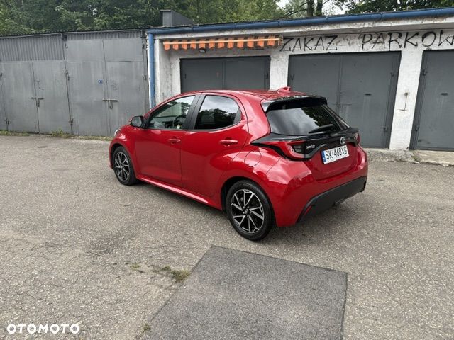 Toyota Yaris - 4