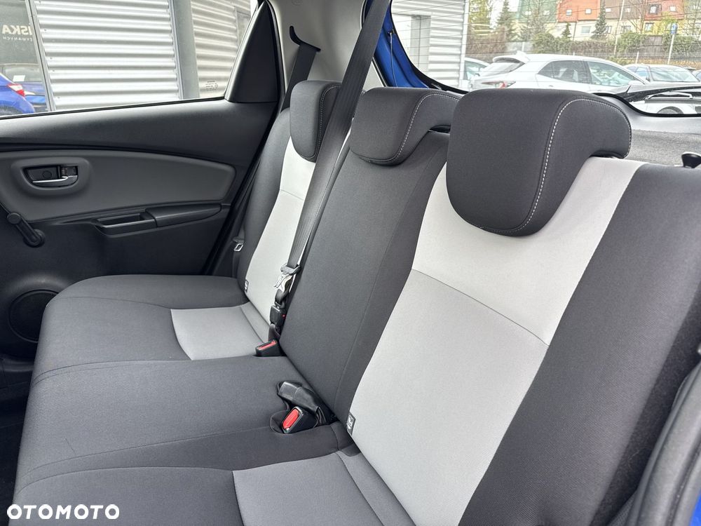Toyota Yaris - 14