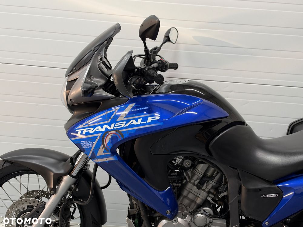 Honda Transalp - 19