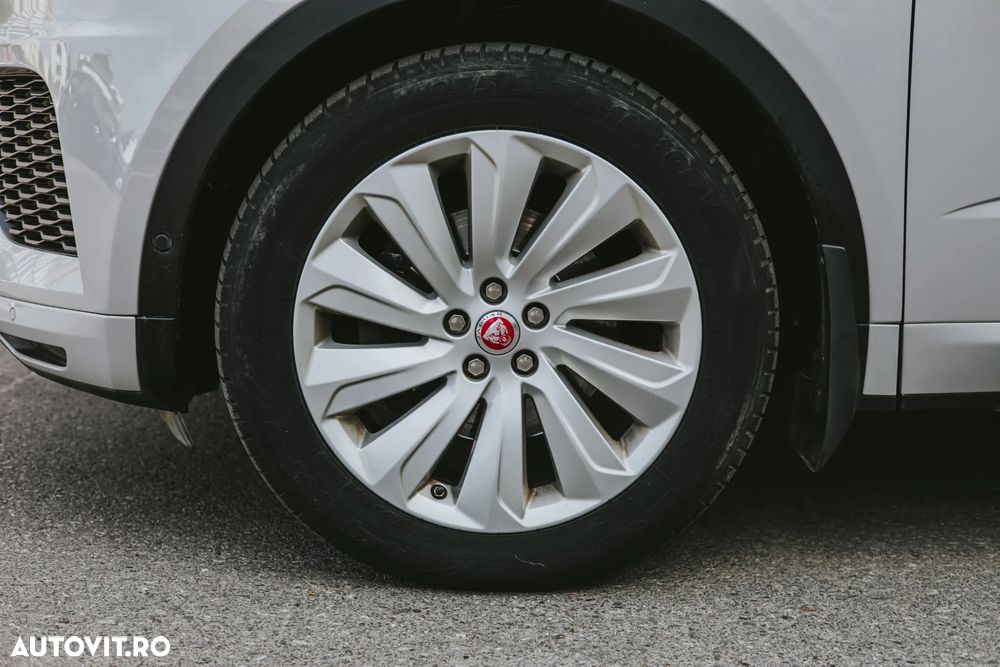 Jaguar E-Pace D180 AWD R-Dynamic SE - 6